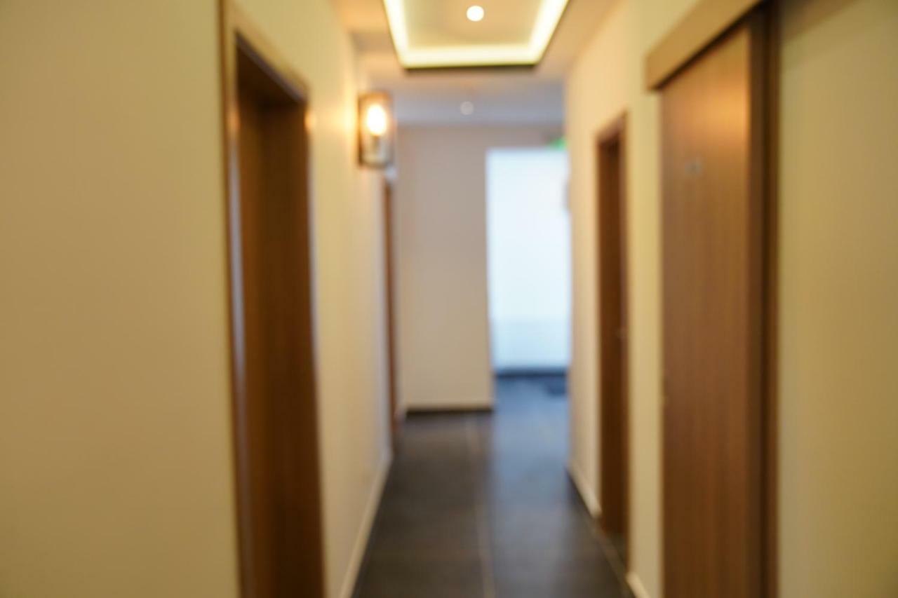 Hotel Dias Pinneberg Ngoại thất bức ảnh