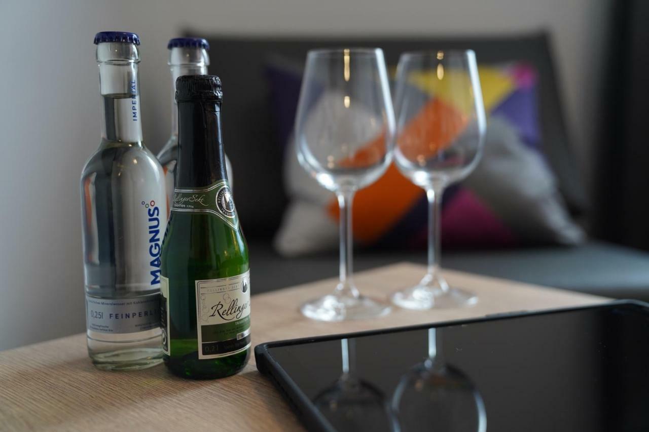 Hotel Dias Pinneberg Ngoại thất bức ảnh