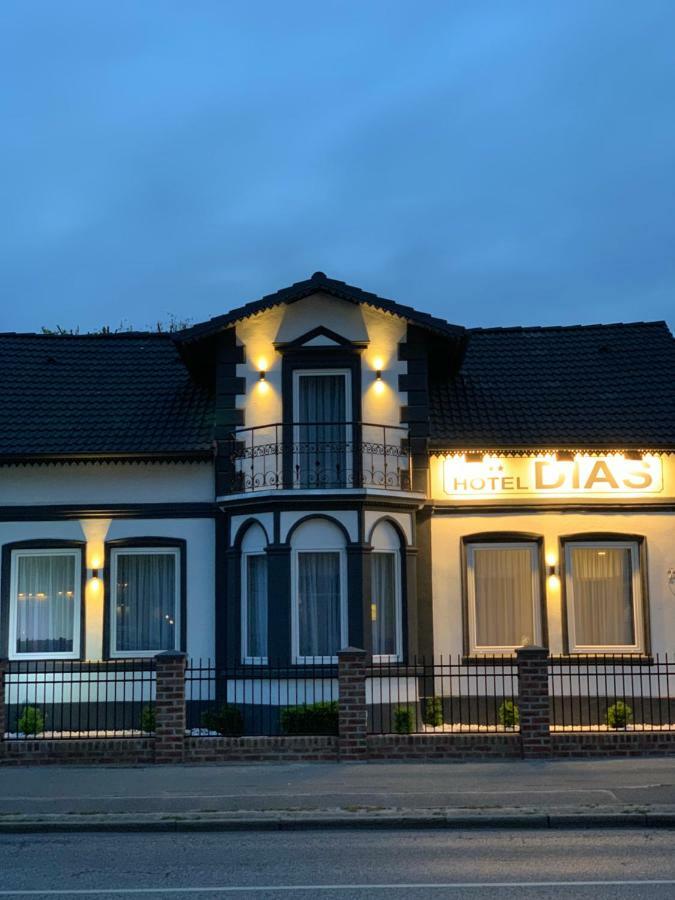Hotel Dias Pinneberg Ngoại thất bức ảnh