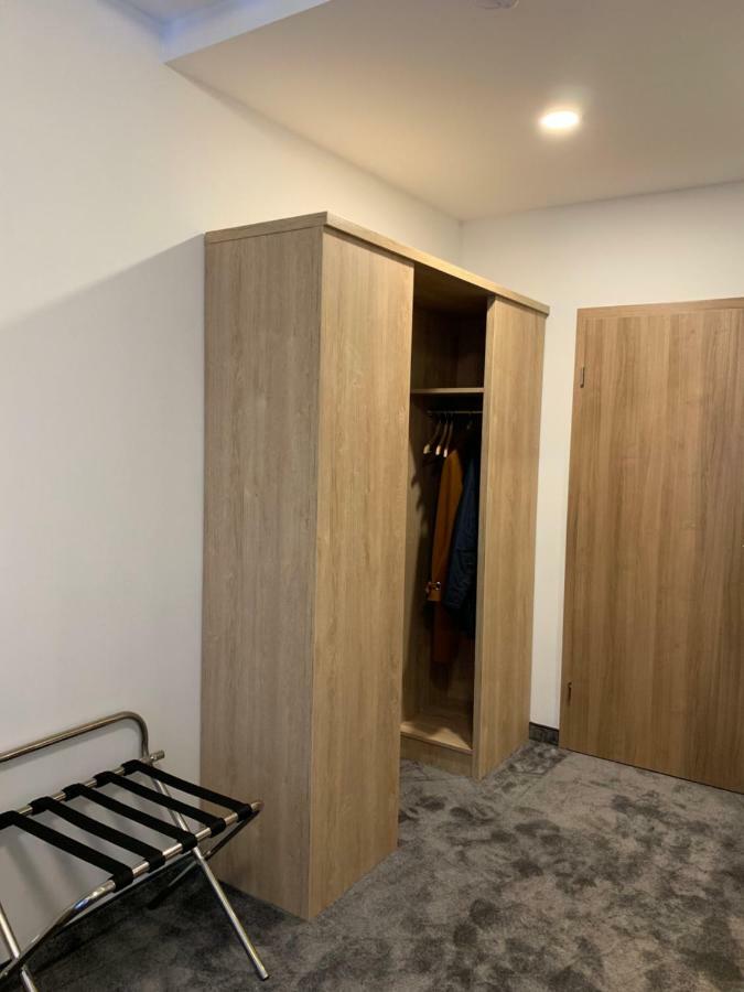 Hotel Dias Pinneberg Ngoại thất bức ảnh
